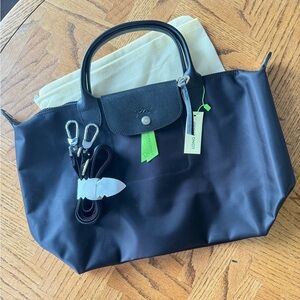 Longchamp Le Pilage Black Top Handle w Strap Bag Sz M